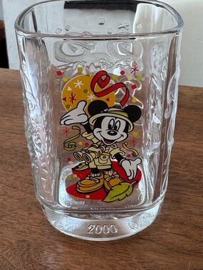 Vintage 2000 Walt Disney World Millennium Collectible tumblers Made in France 🇫🇷